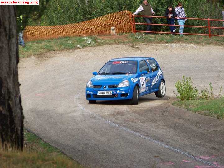 Clio sport f2000 237cv (oscar liso)