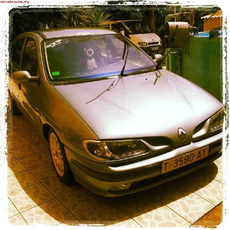 Vendo renaut megane con swap de clio 1.8 16v