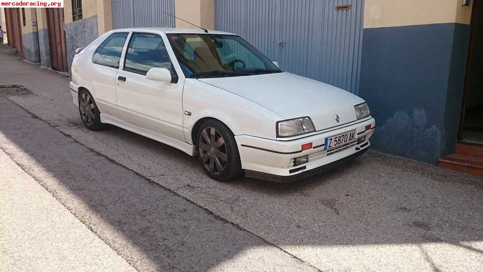 Renault 19 16v turbo