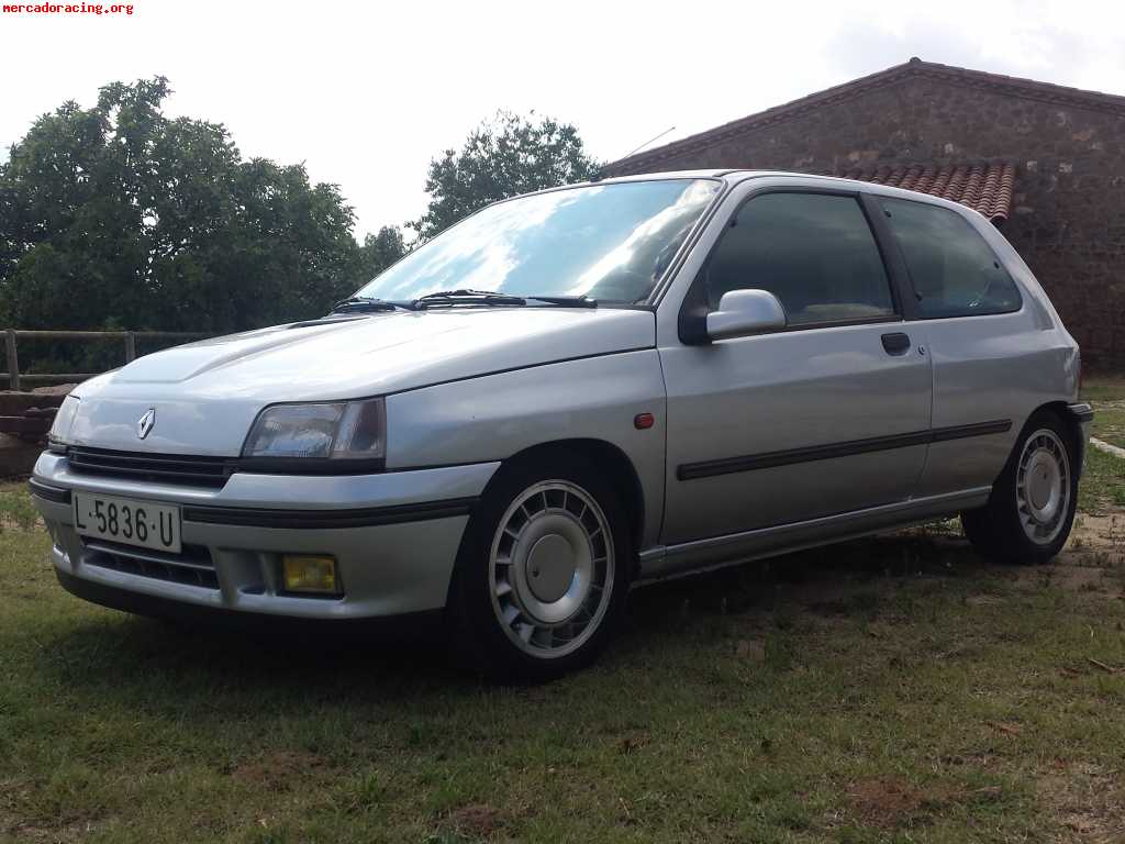 Clio 1.8 16v cambio por coche competicion