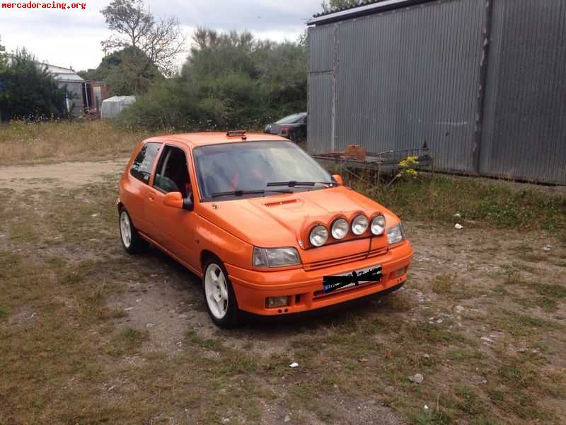 Renault clio 16v. todo al día