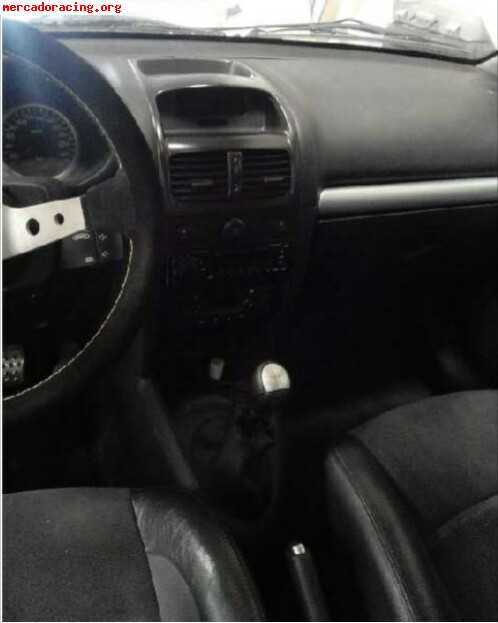 Renault - clio sport