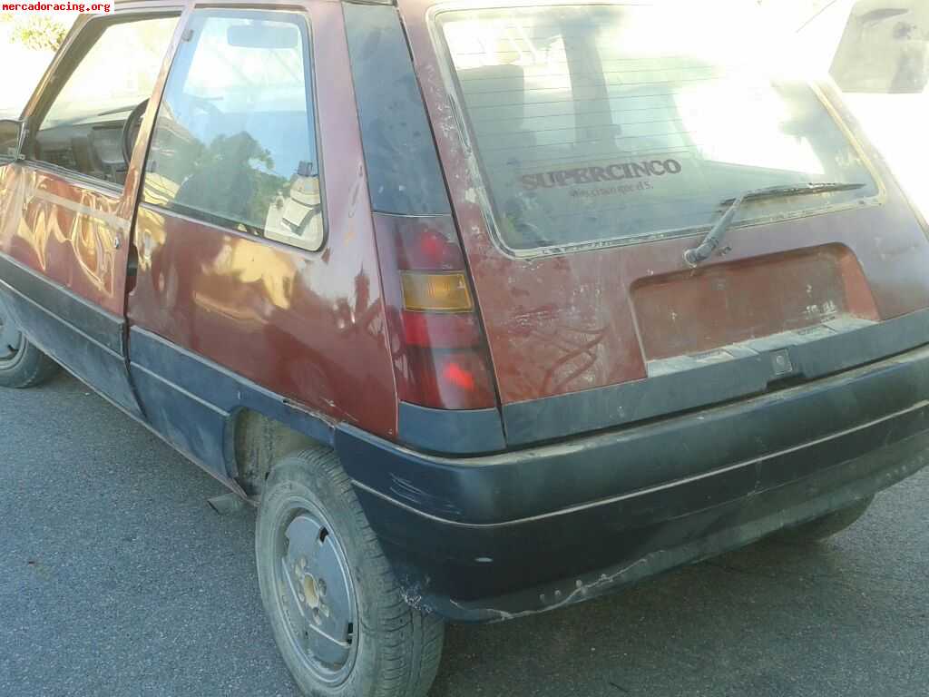 2 renaults 5