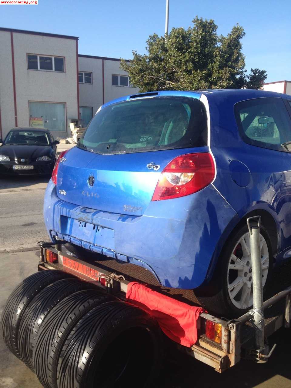 Clio 3 sin terminar 