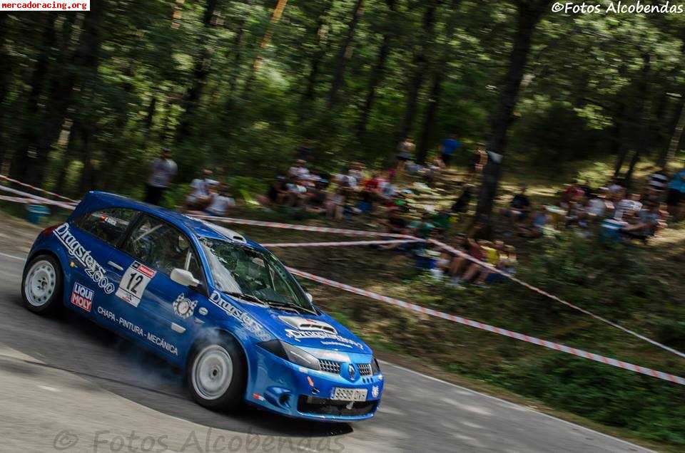 Megane sport r25 con fuerte golpe para subidas-circuito 5000