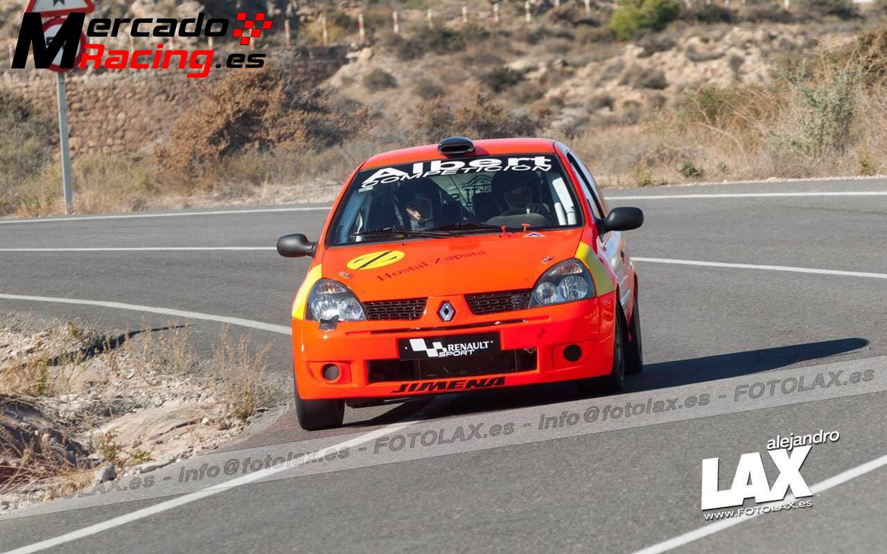 Clío sport f2000 se vende por cambio de proyecto