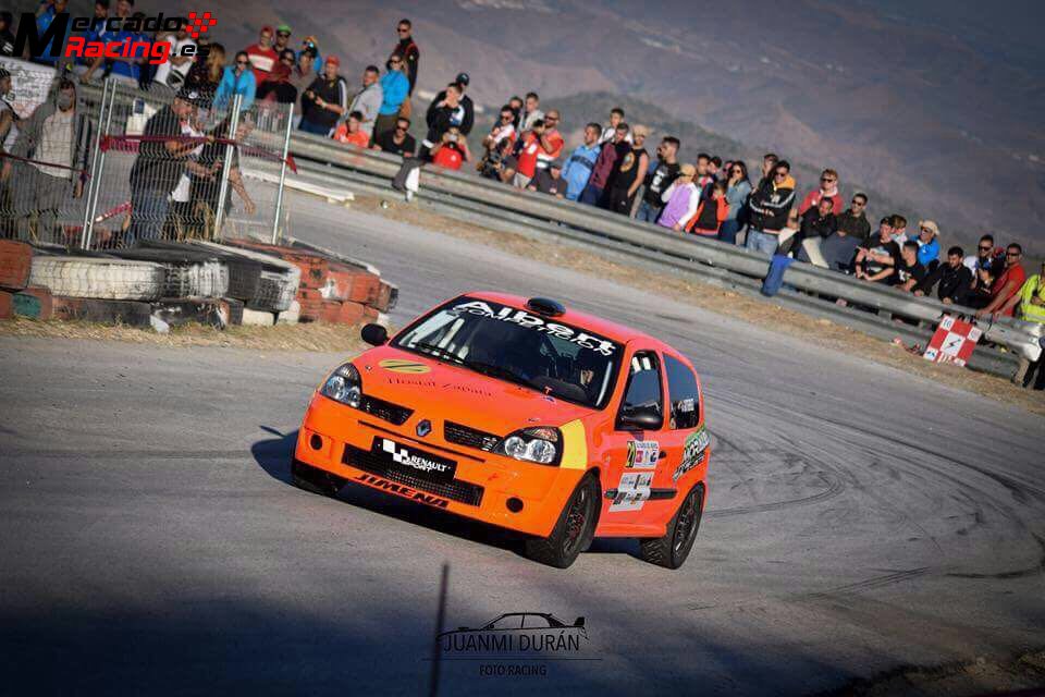 Clío sport f2000 se vende por cambio de proyecto