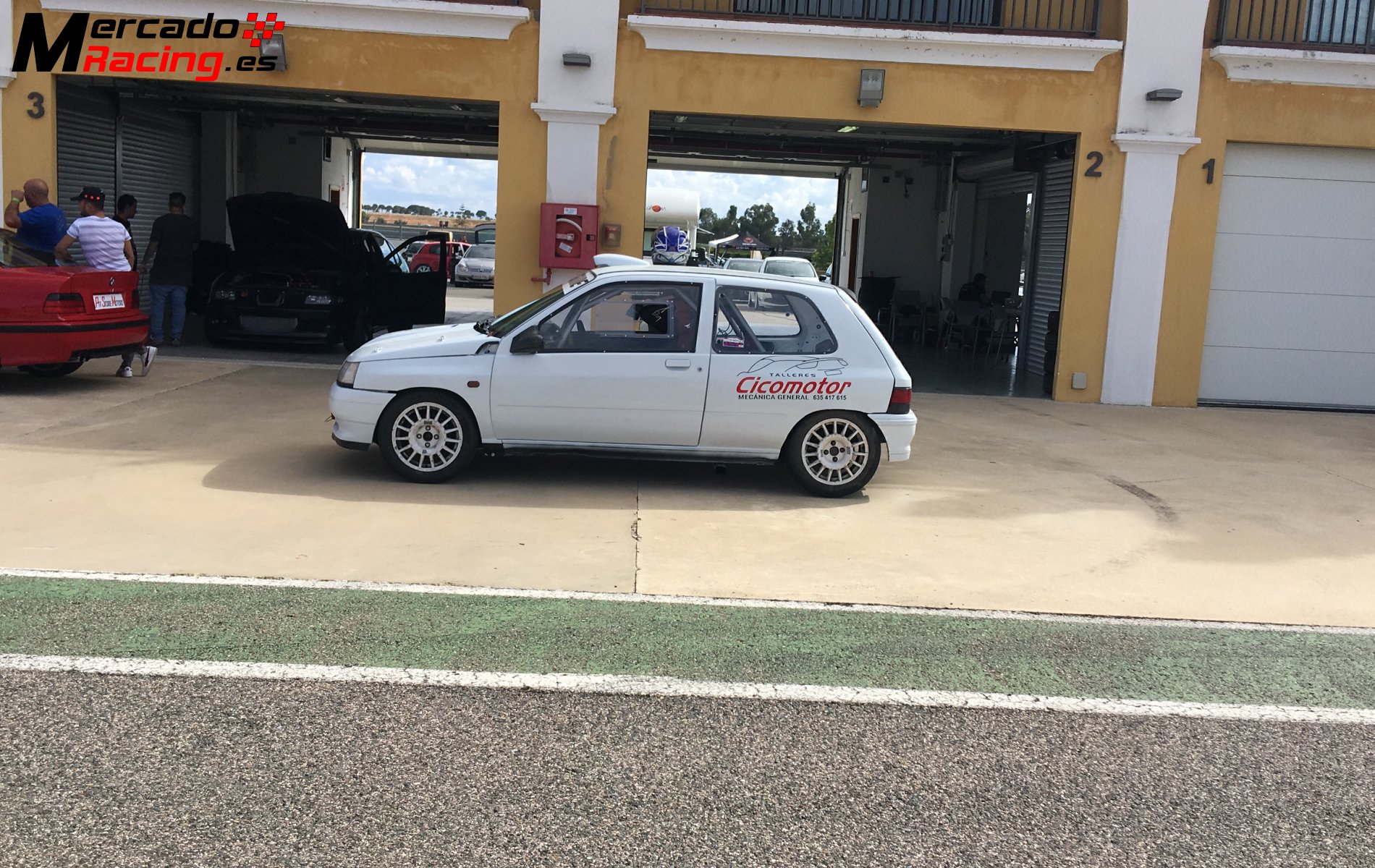Renault clío 16v de competición 