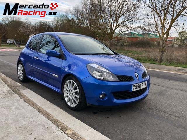 Renault clio 2.0 sport