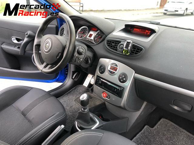 Renault clio 2.0 sport