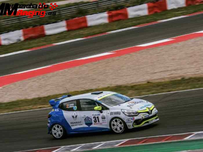 Renault clio cup iv 27.000 € 