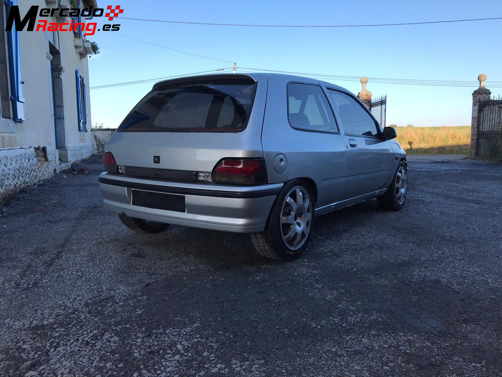 Clio gra