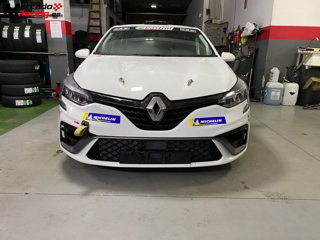 Renault clio v circuito año 2020