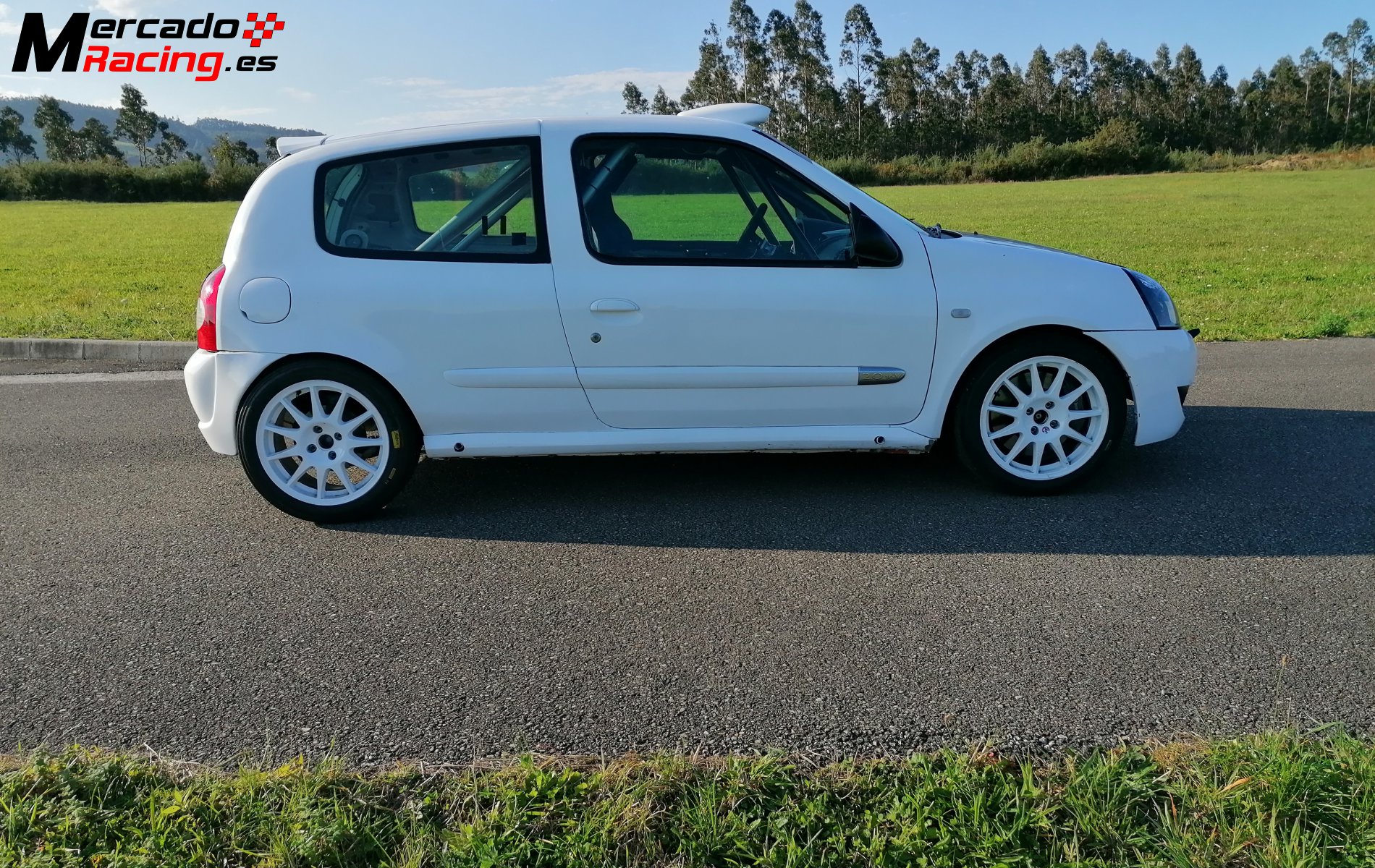 Renault clio sport ragnotti