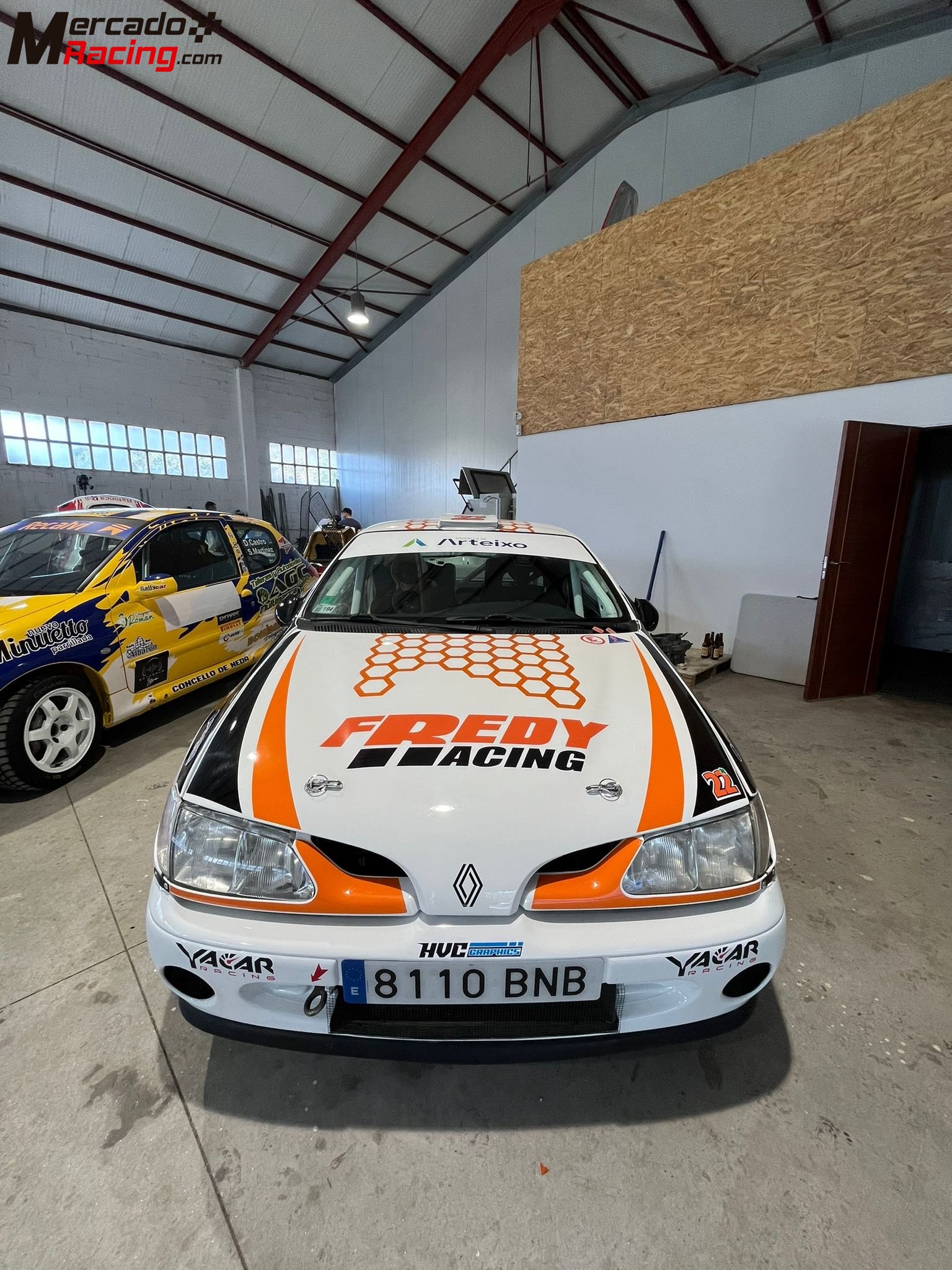 Se vende renault megane f2000