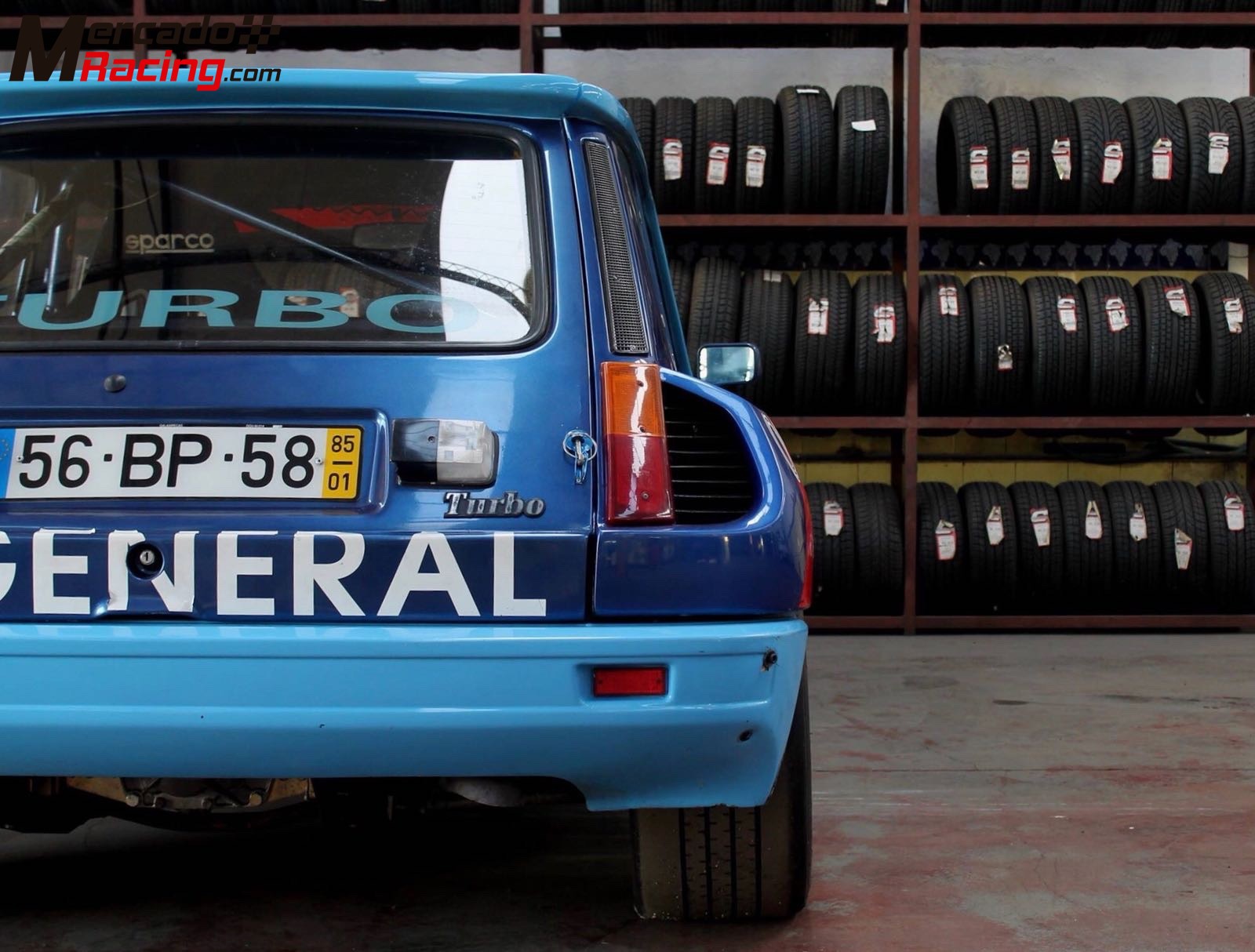 Renault 5 turbo 2 tour de course