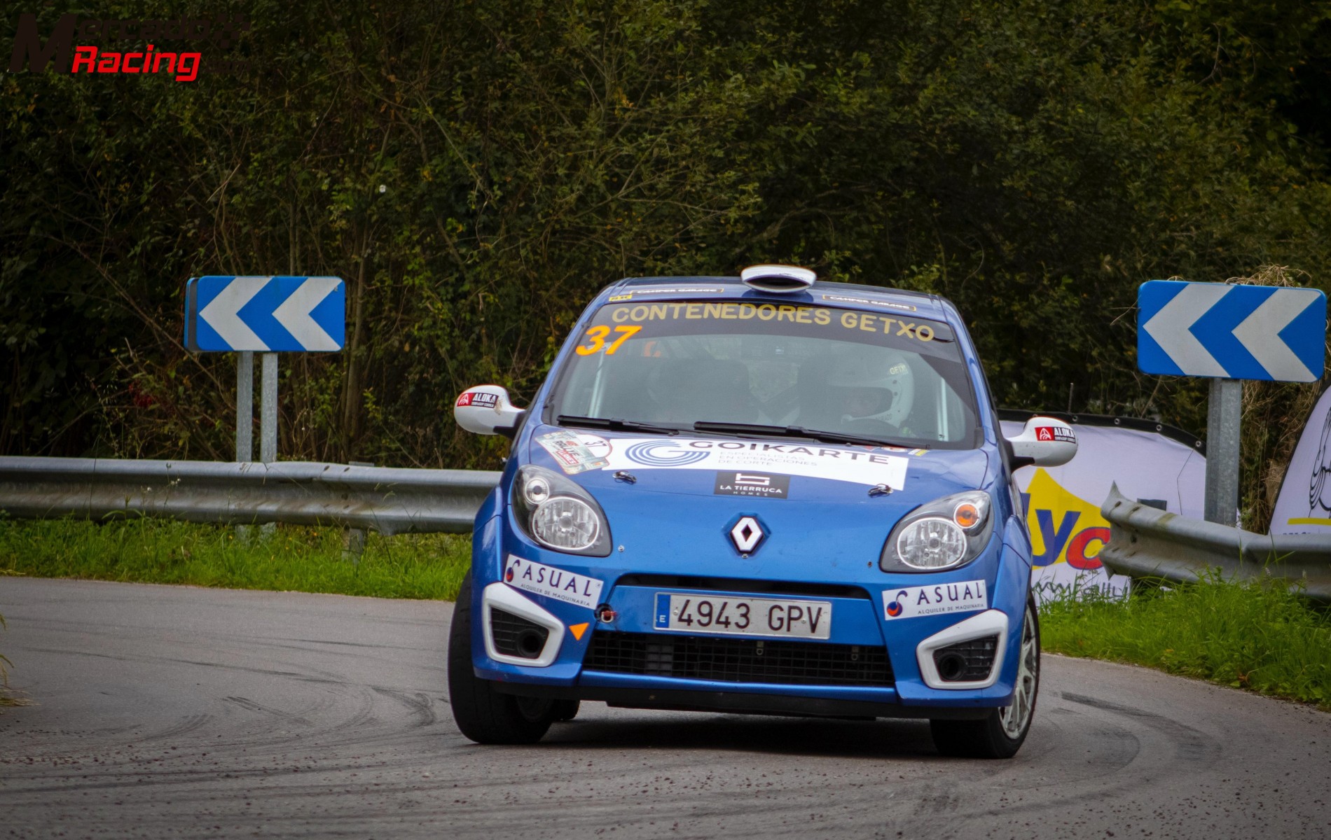 Se vende renault twingo r2