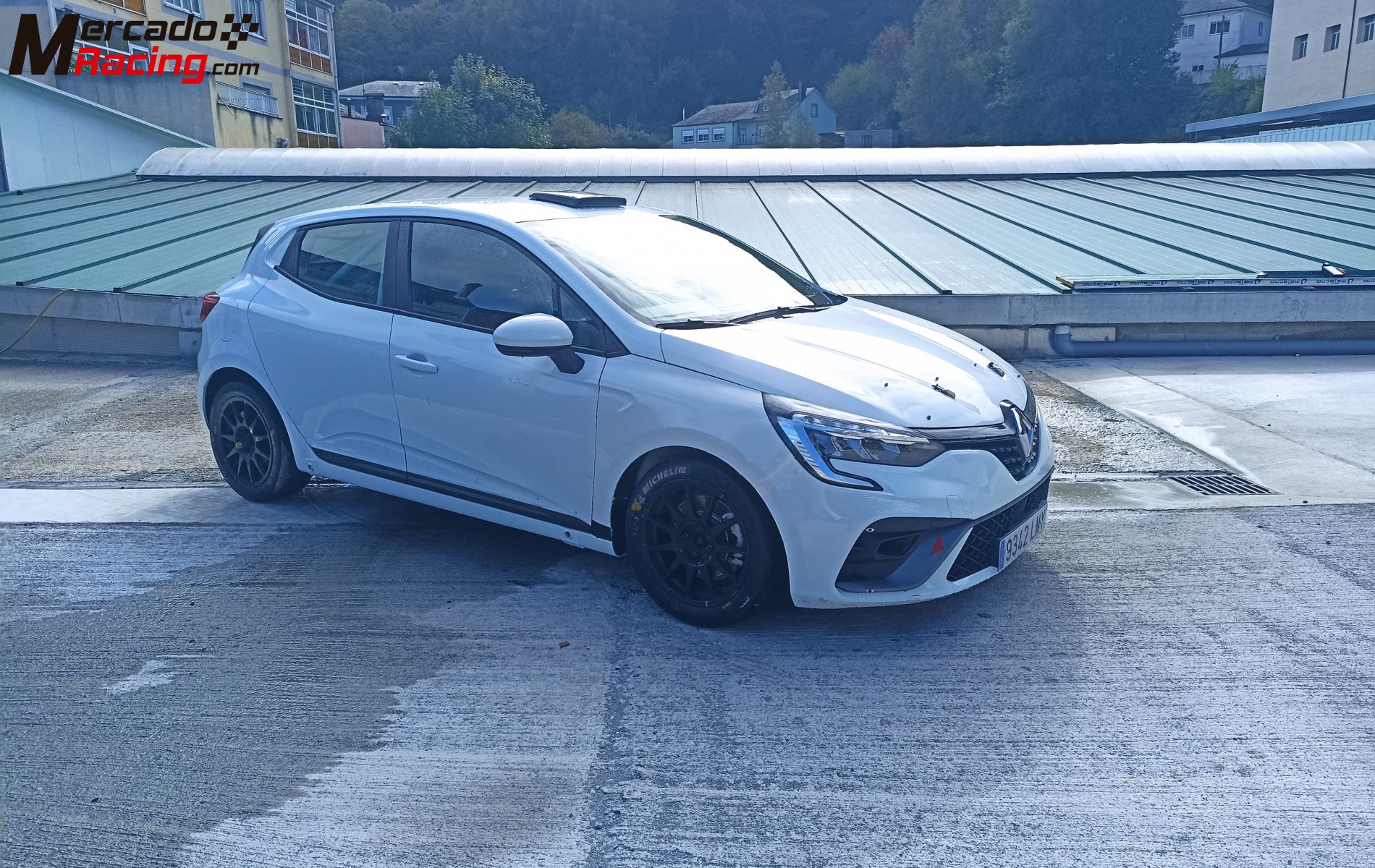 Renault clio rally 5