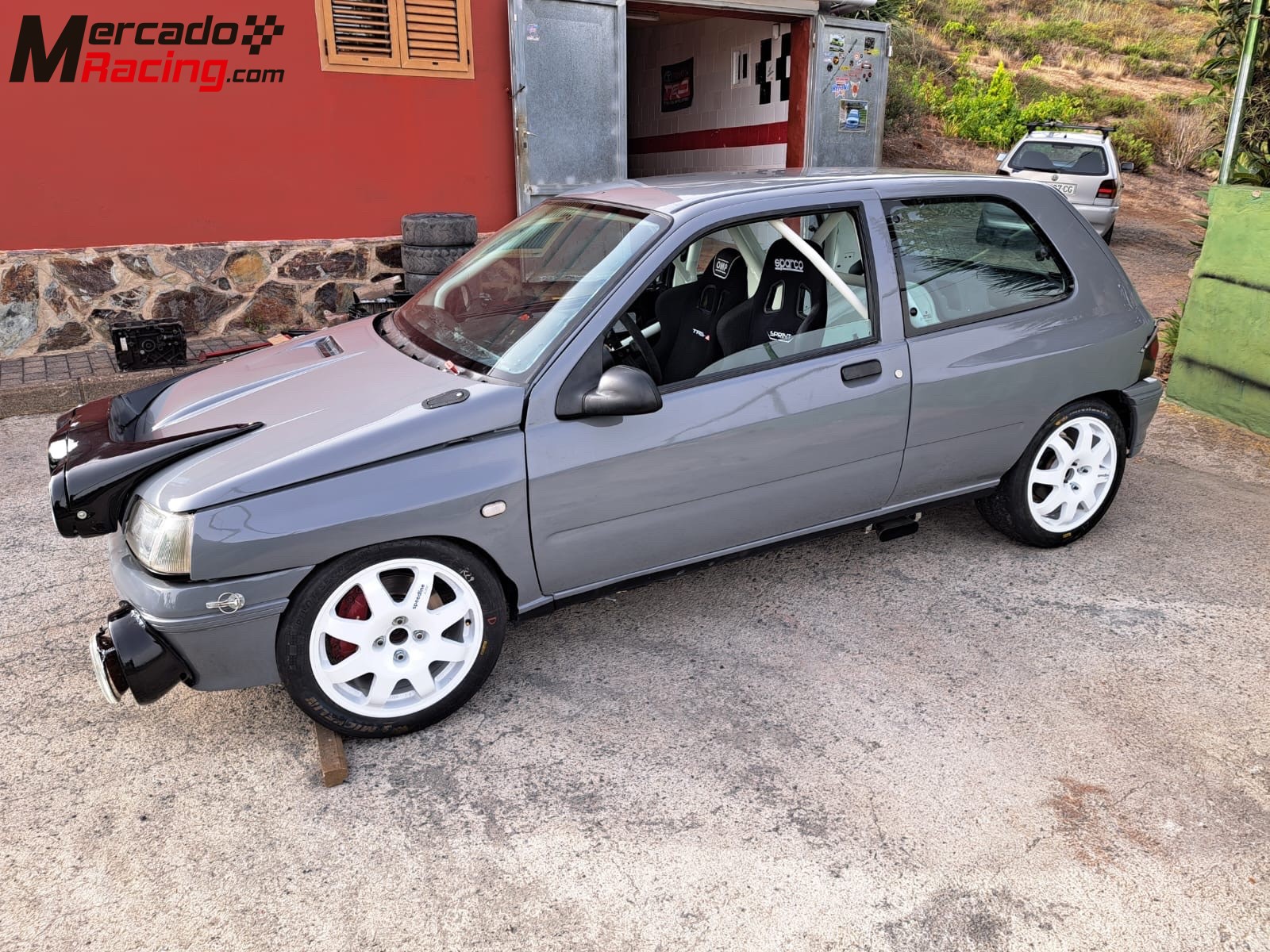Renaul clio 1.8 16v 