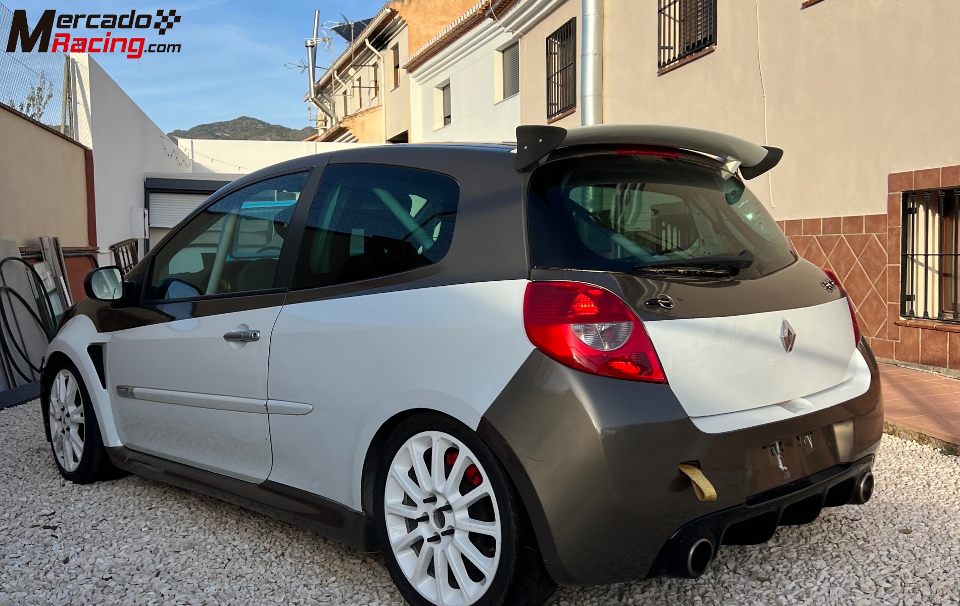 Clio 3 rs 203cv