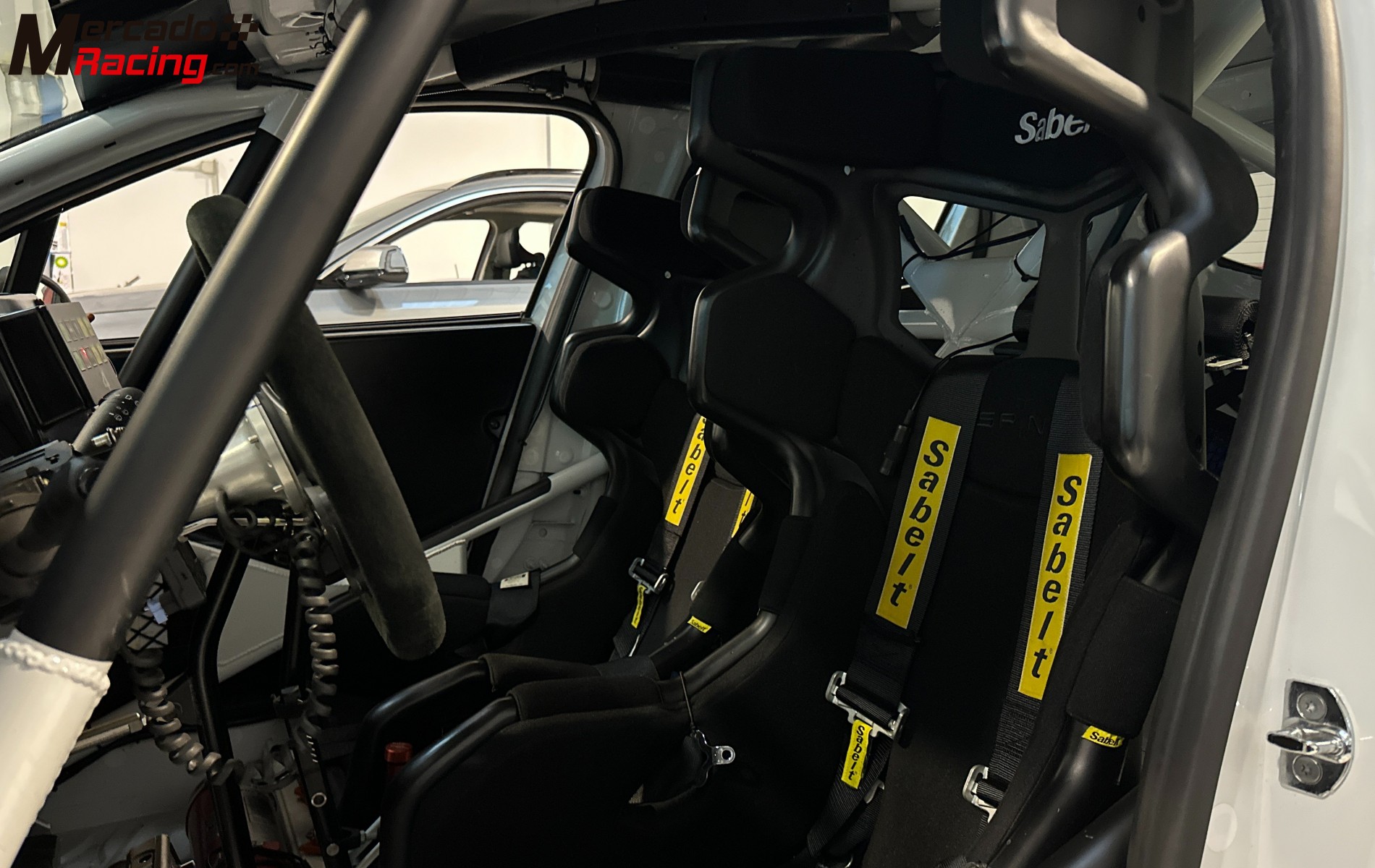 Renault clio rally 4