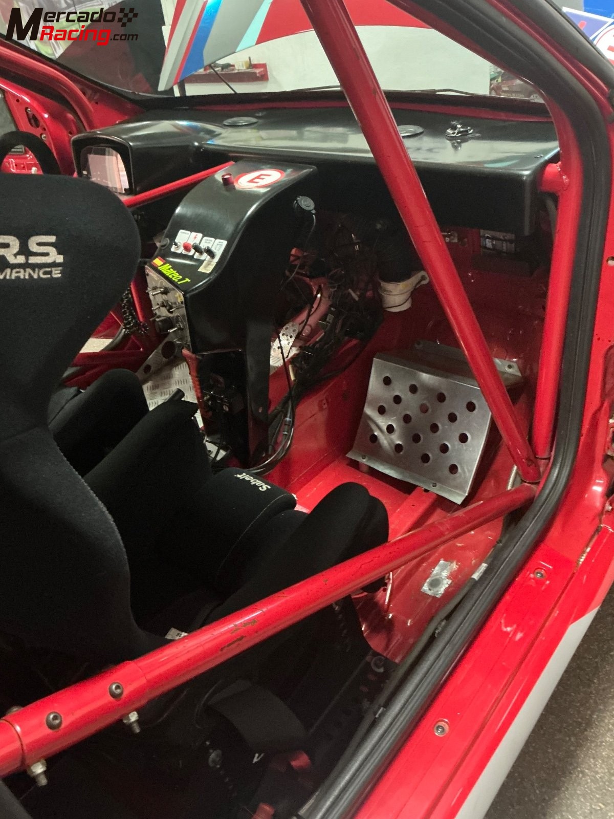 Se vende renault clio 3 – listo para competir