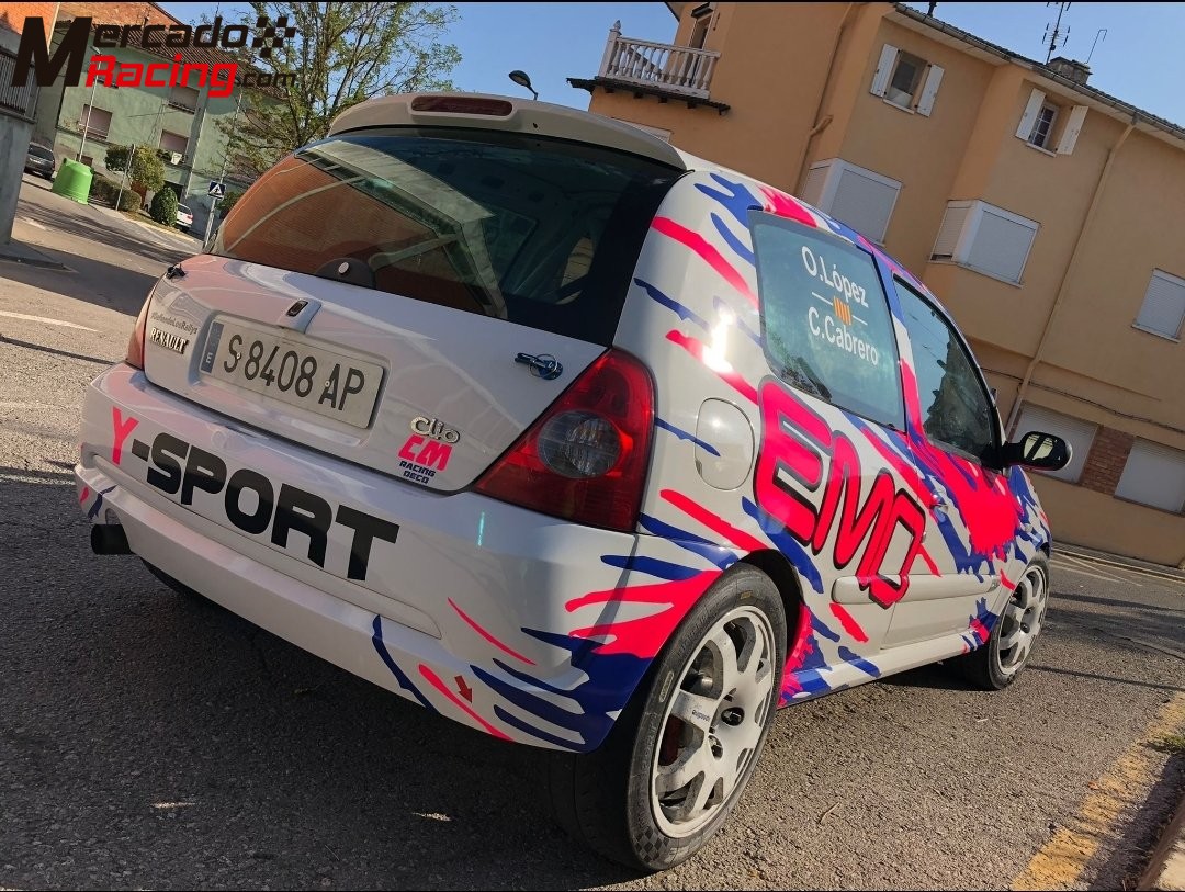 Clio f2000 