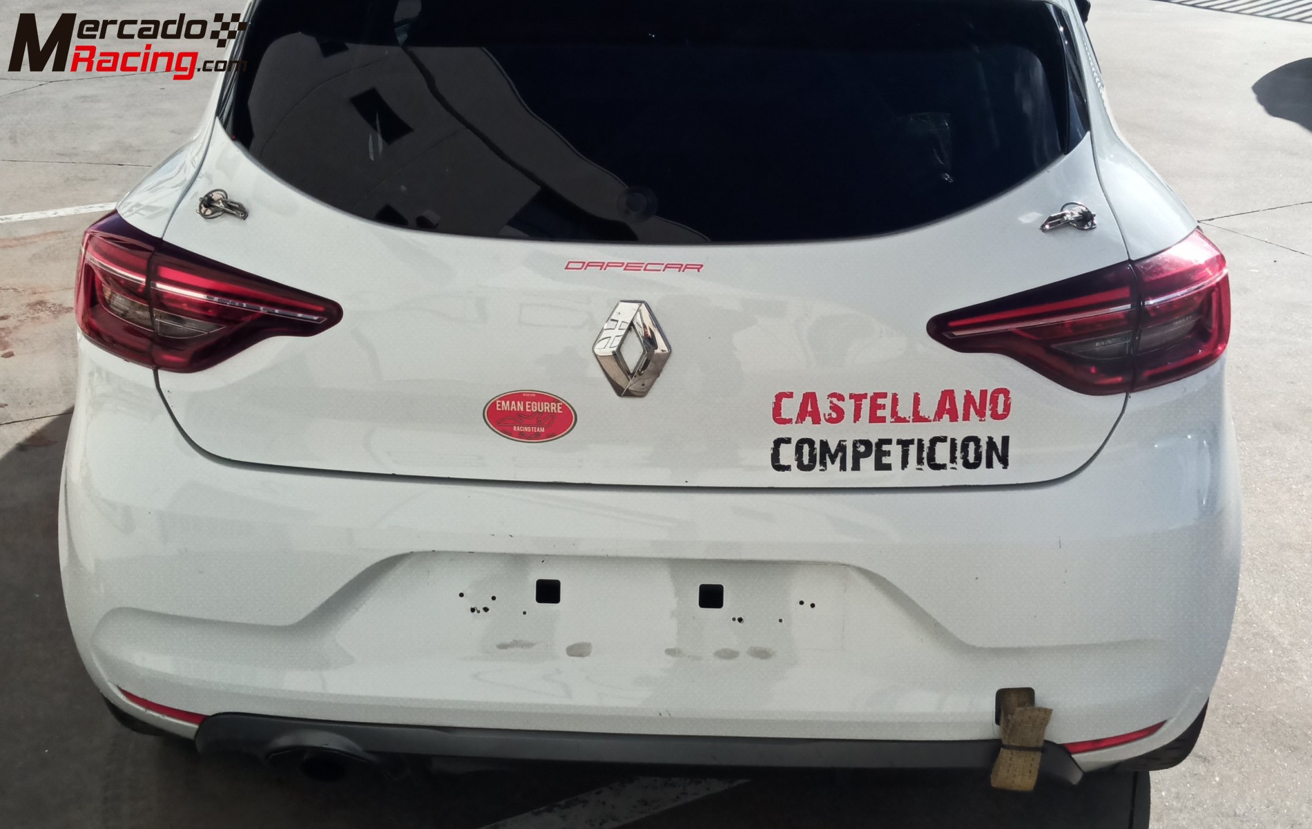 Renault clio rally 4 