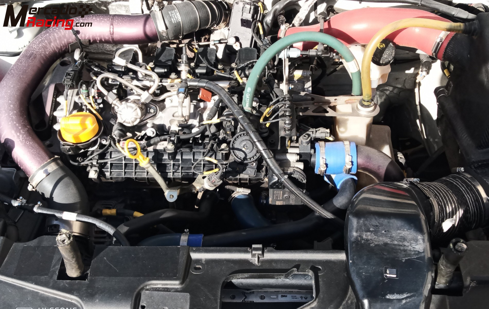 Se vende clio rally4 o se cambia por 208r2