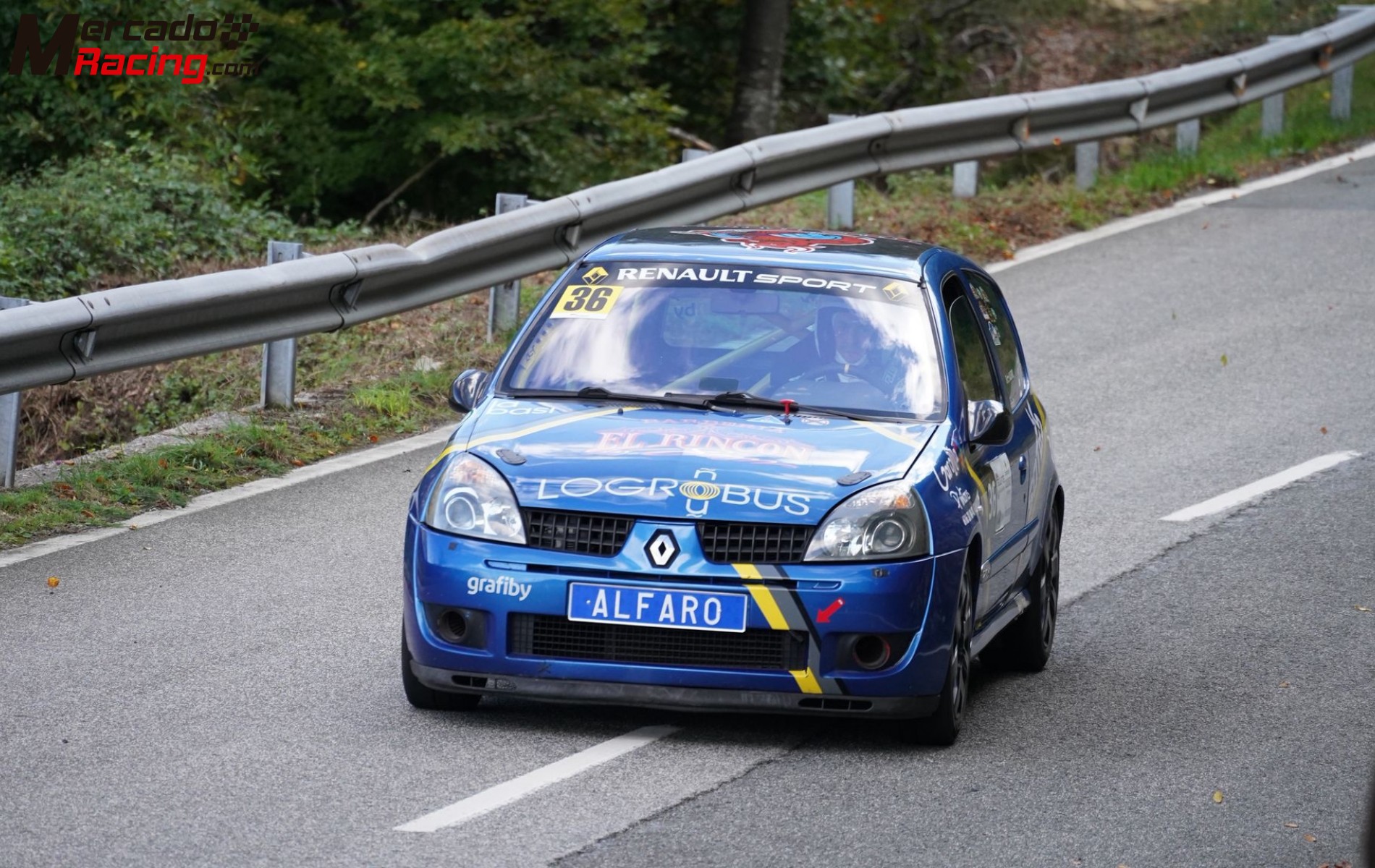 Renault clio montaña