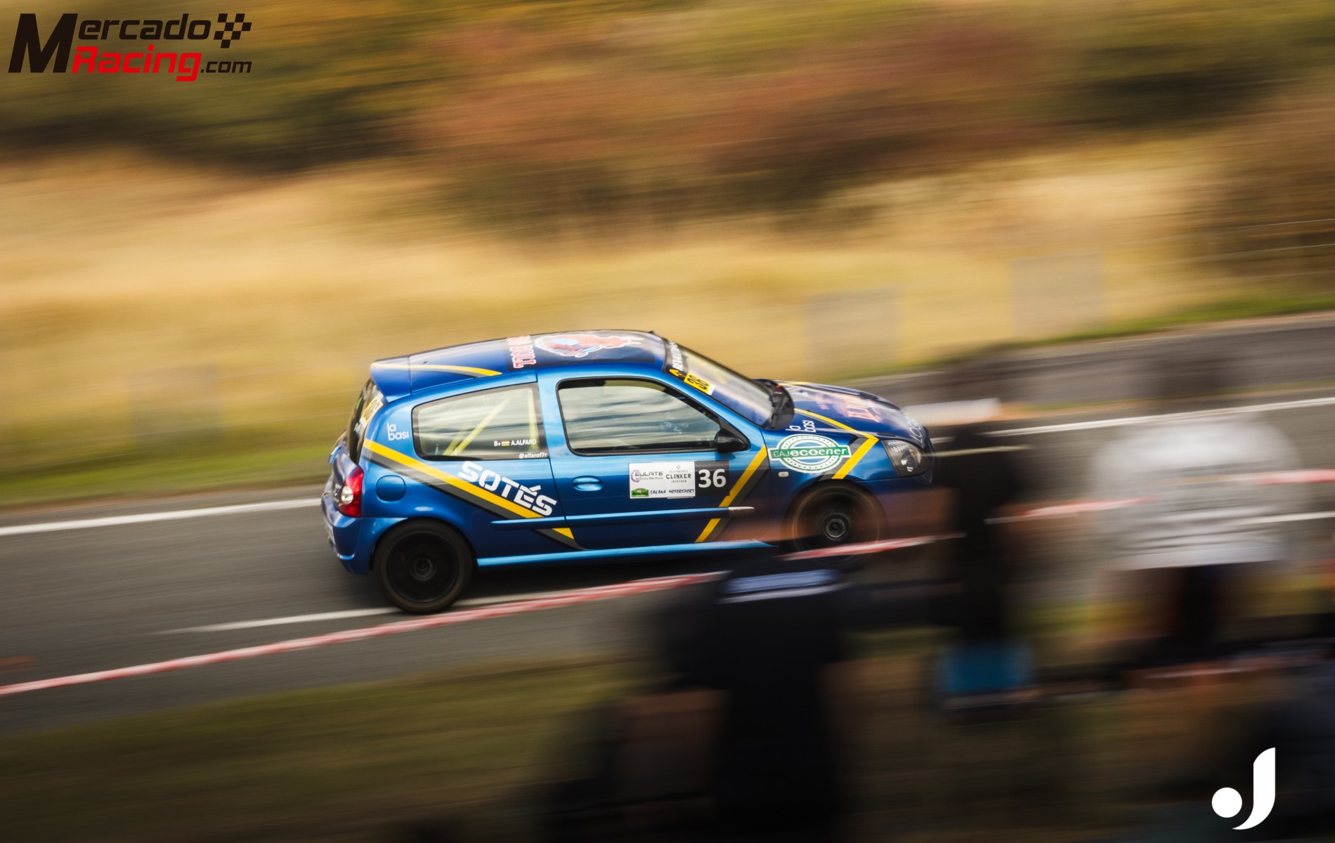 Renault clio montaña