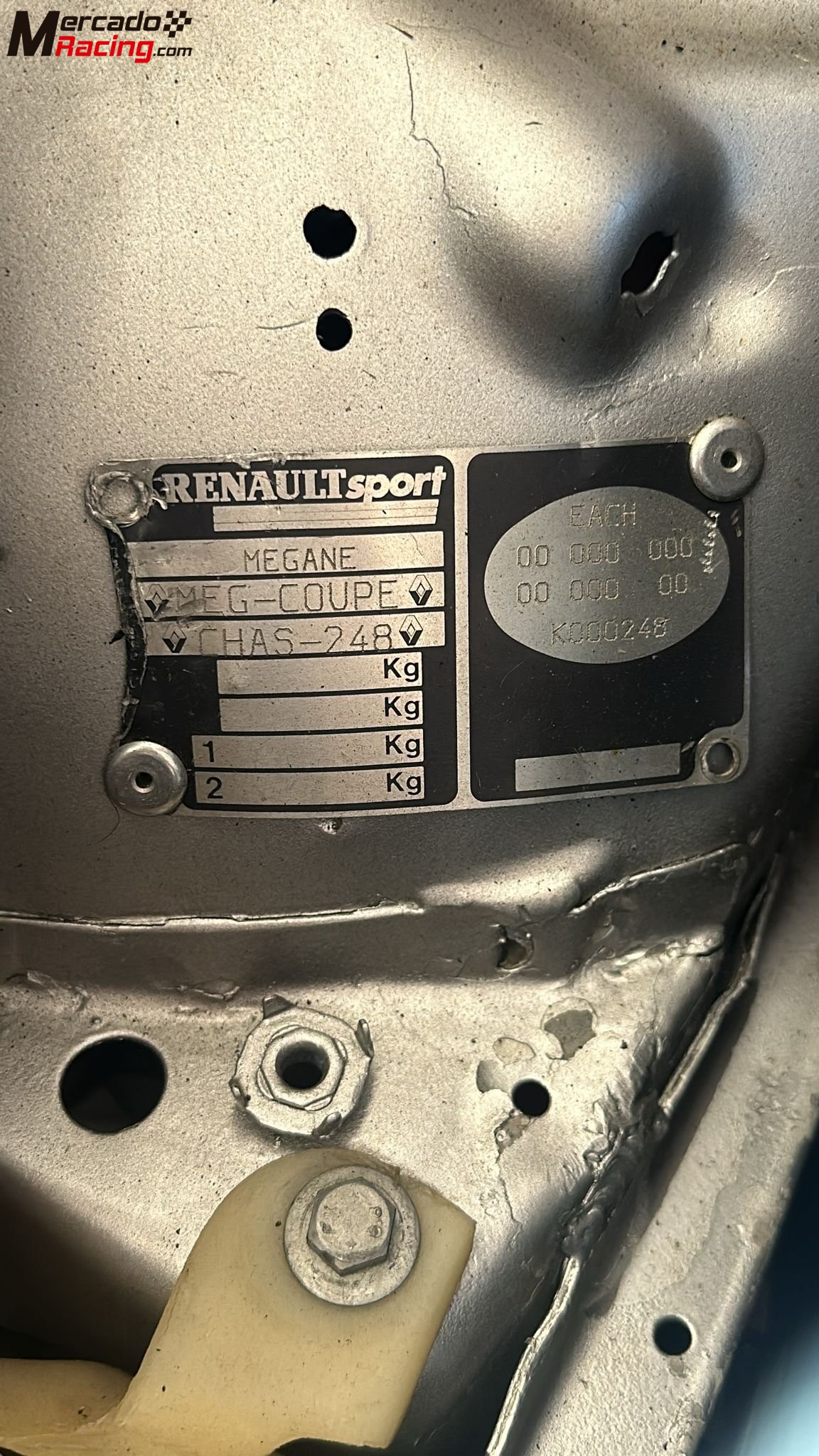 Se vende megane de la copa f2000