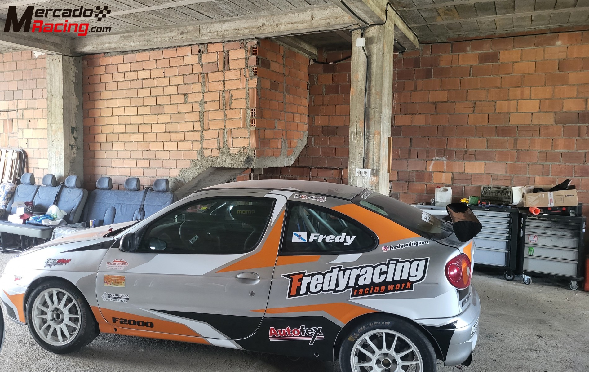 Se vende megane de la copa f2000 20000euros