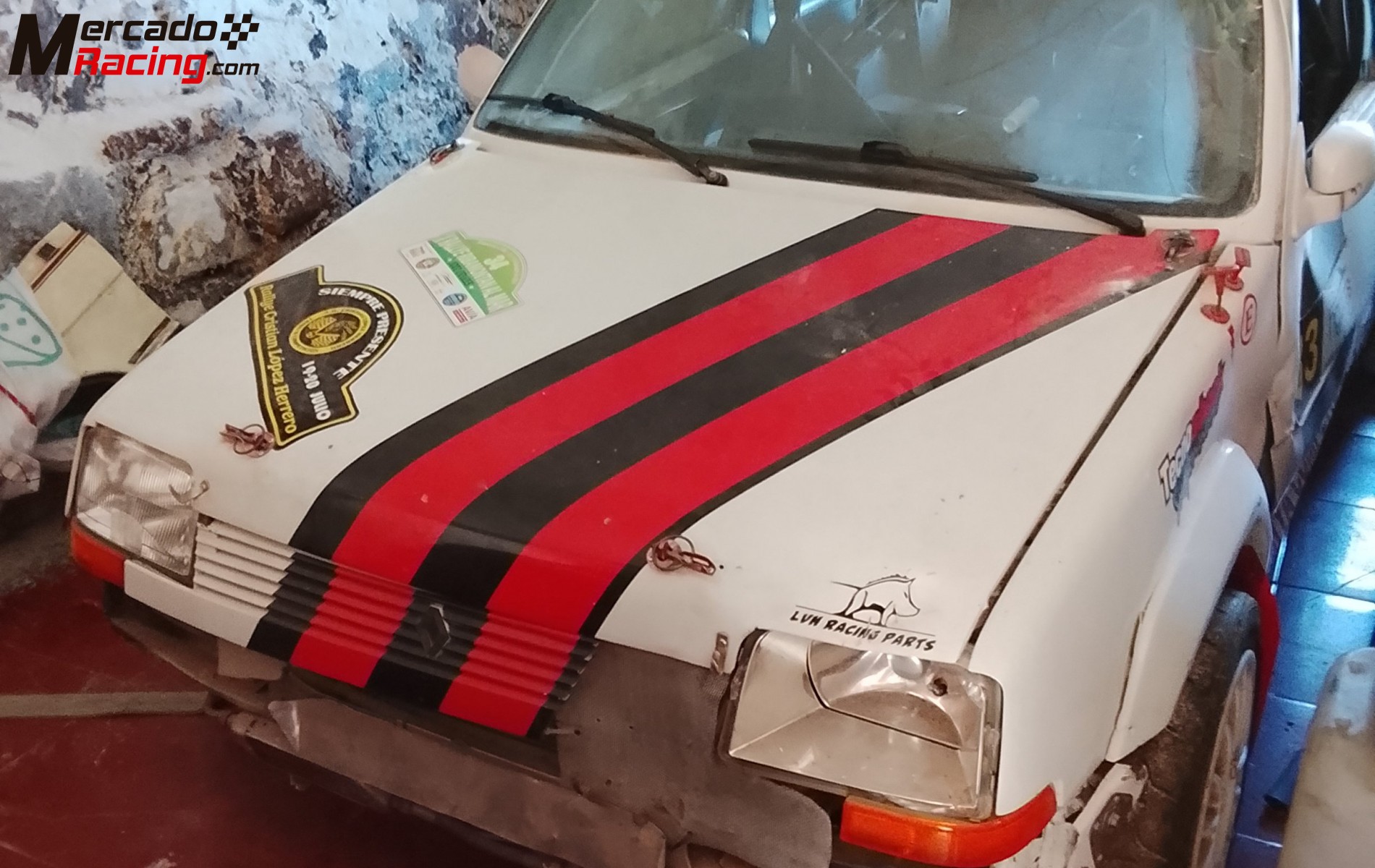 Se vende renault 5 gt turbo con golpe mecánica tope gra material bueno más inf por wasatp 