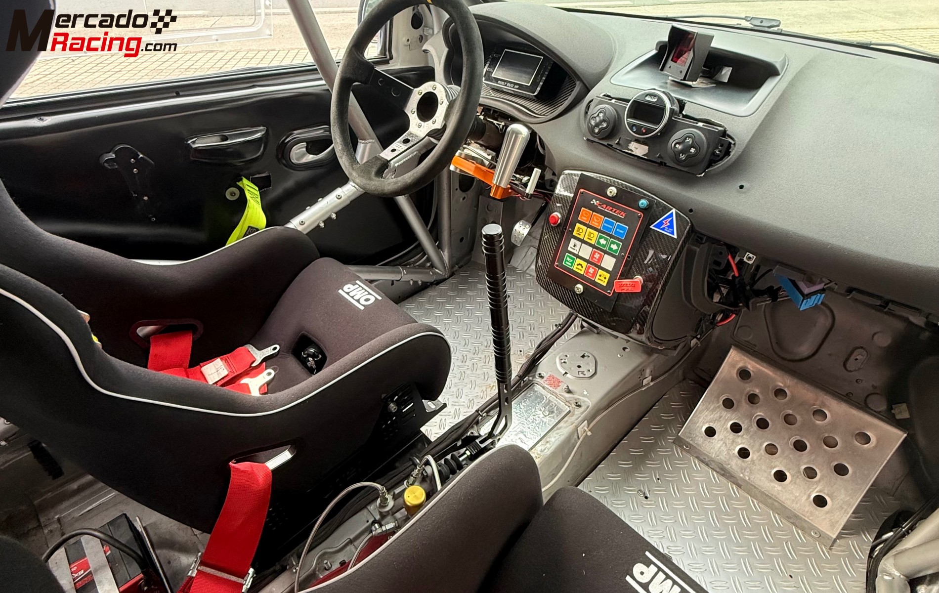 Renault clio r3 f2000