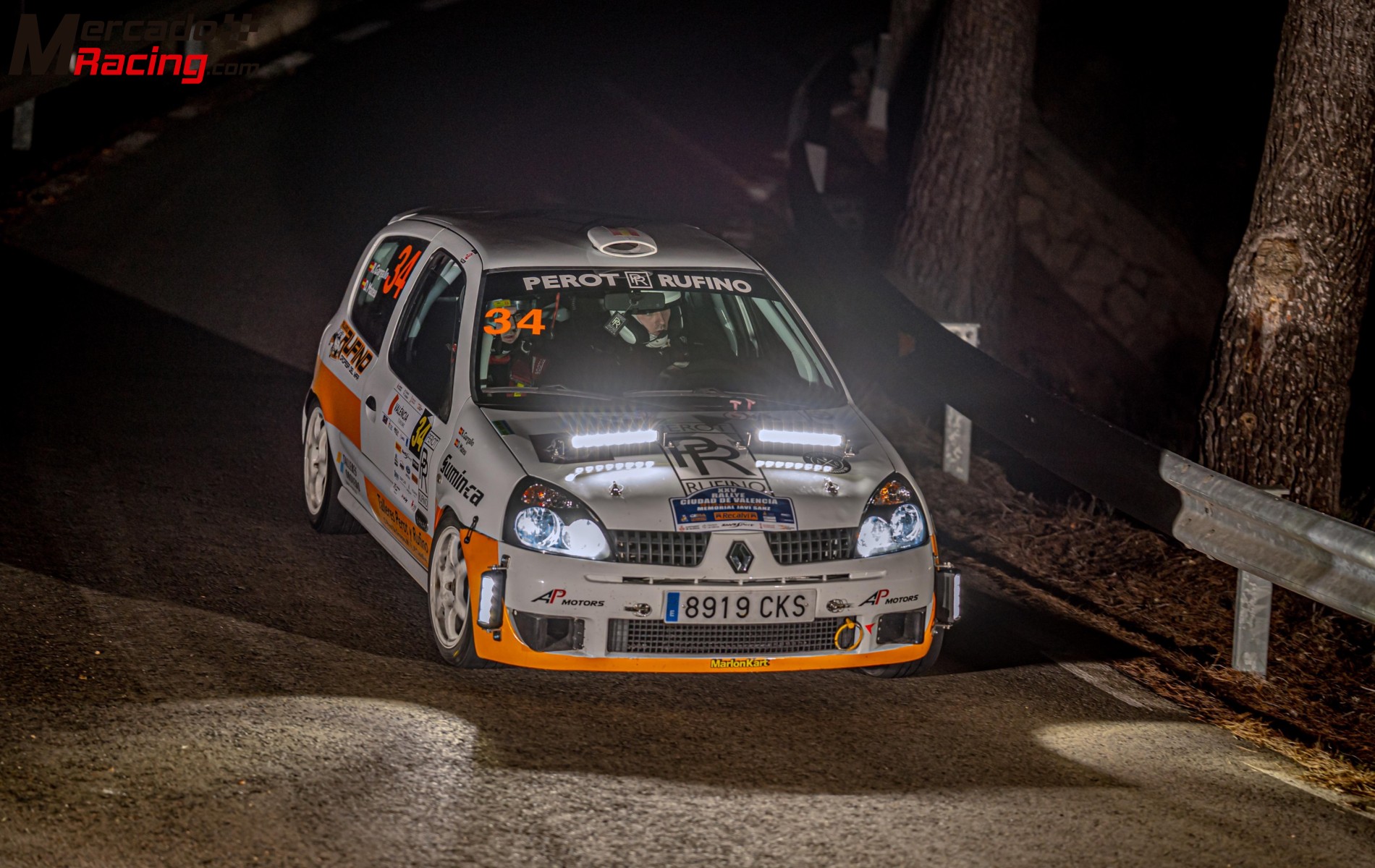 Renault clio 2 de rallys 
