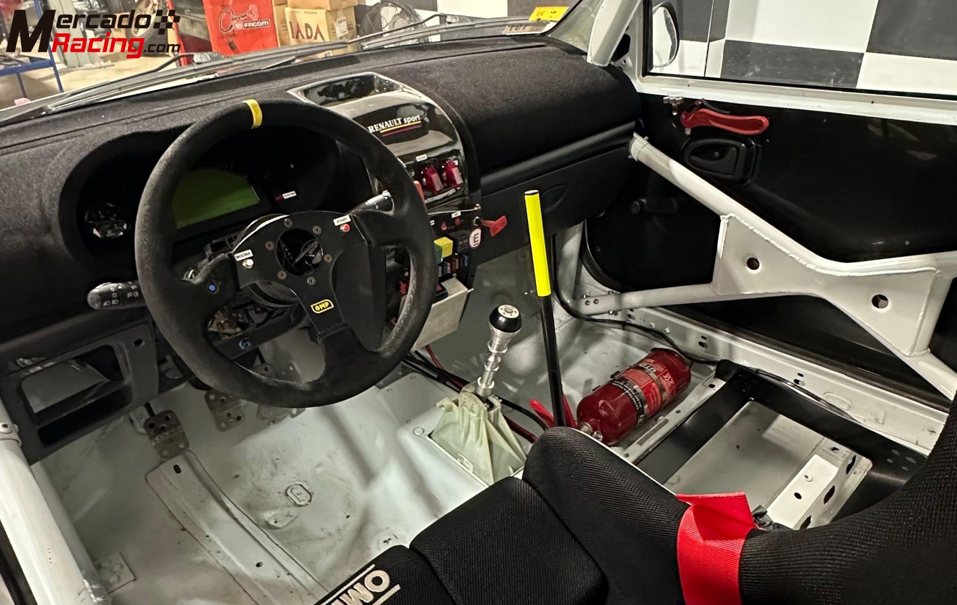 Renault clio 2 de rallys 