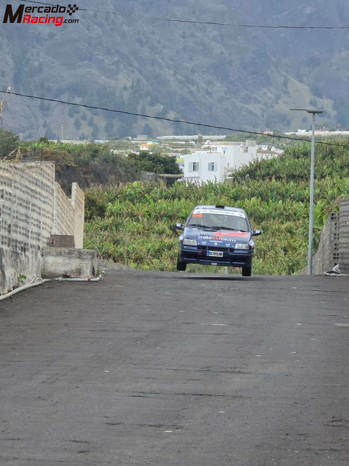 Se vende clio 1.8 16v  rally