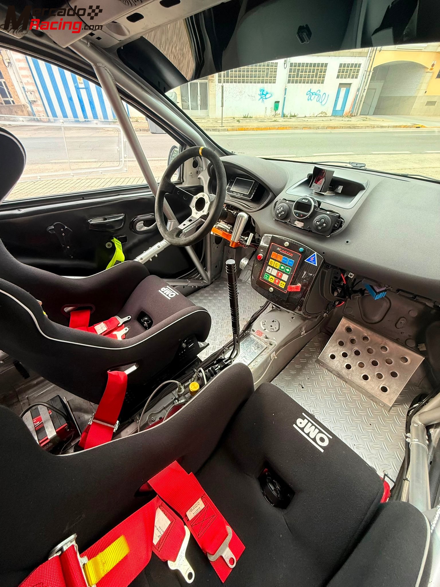 Renault clio f2000