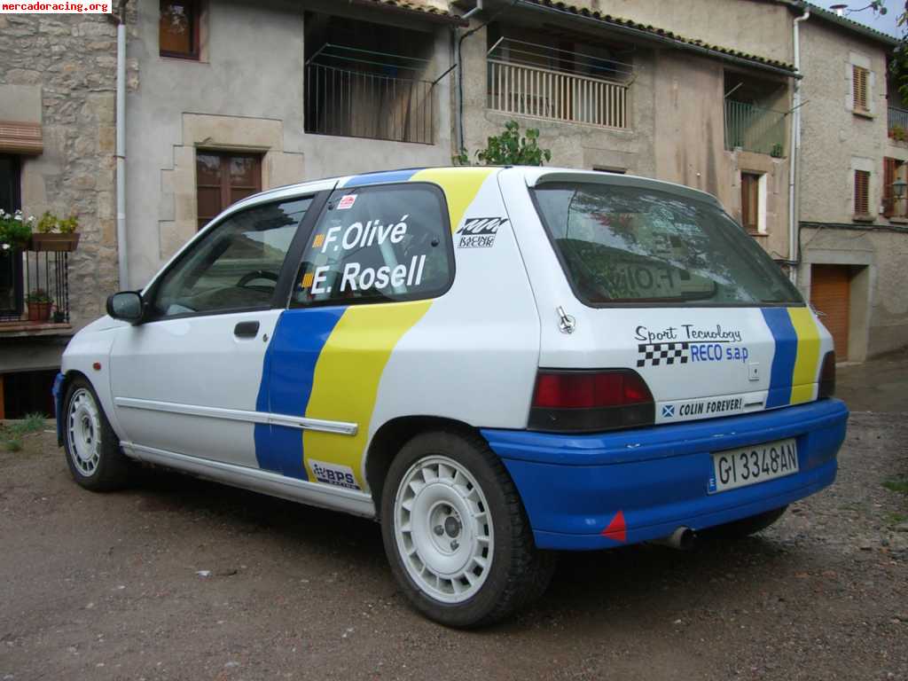 Renault clio 16v.