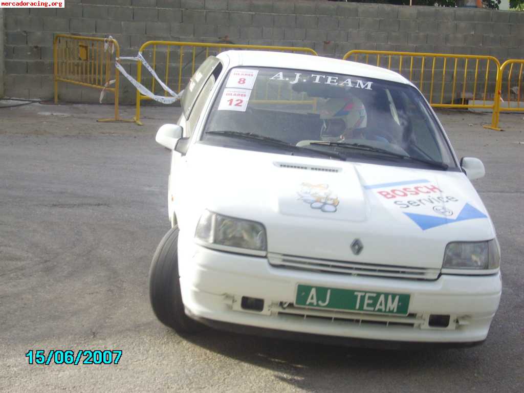 Vendo clio1.7 de slalom