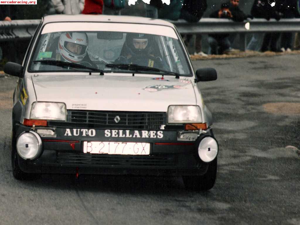 Se vende r5 gt turbo gr a