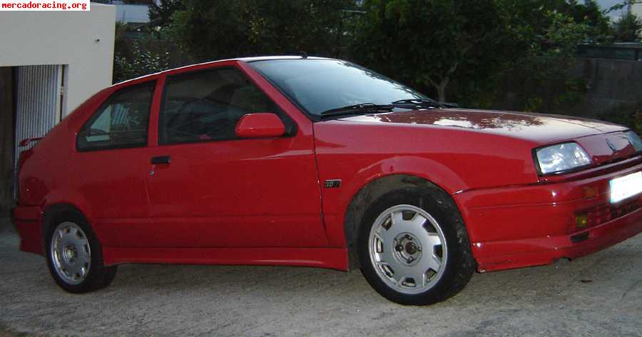 Renault 19-16v