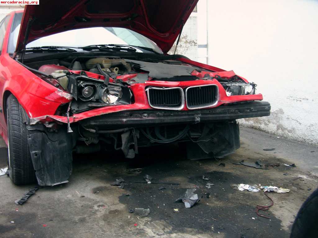 Se vende siniestro reparable bmw 318i 