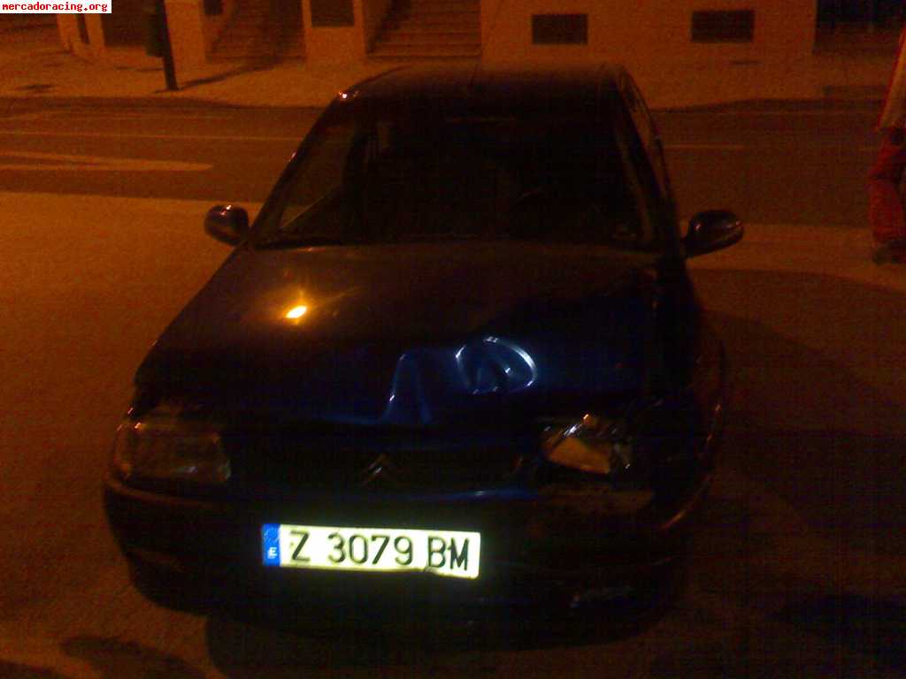 Vendo citroën saxo vts con golpe delantero.