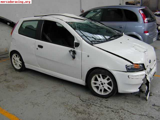 Se vende siniestro fiat punto hgt