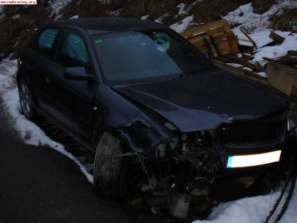 Audi s3 pequeño golpe