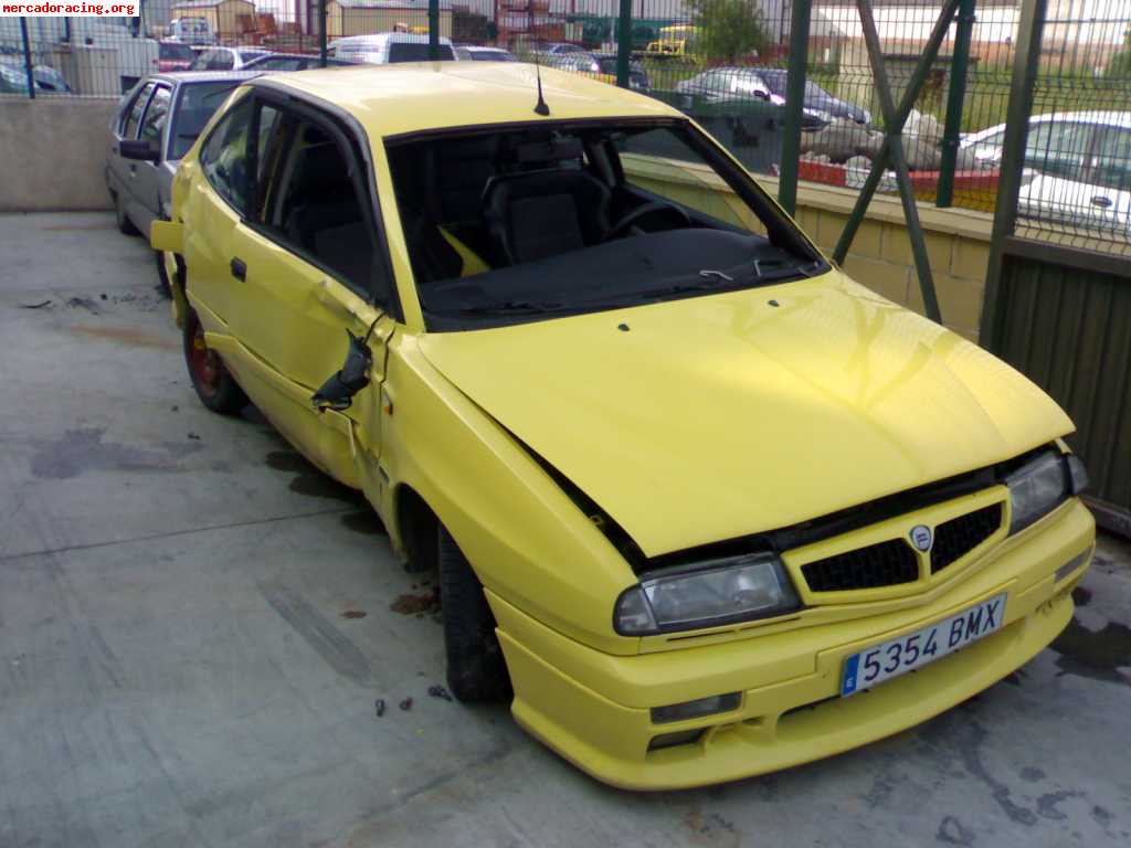 Se sige vendiendo siniestro de lancia delta hpe hf turbo 193