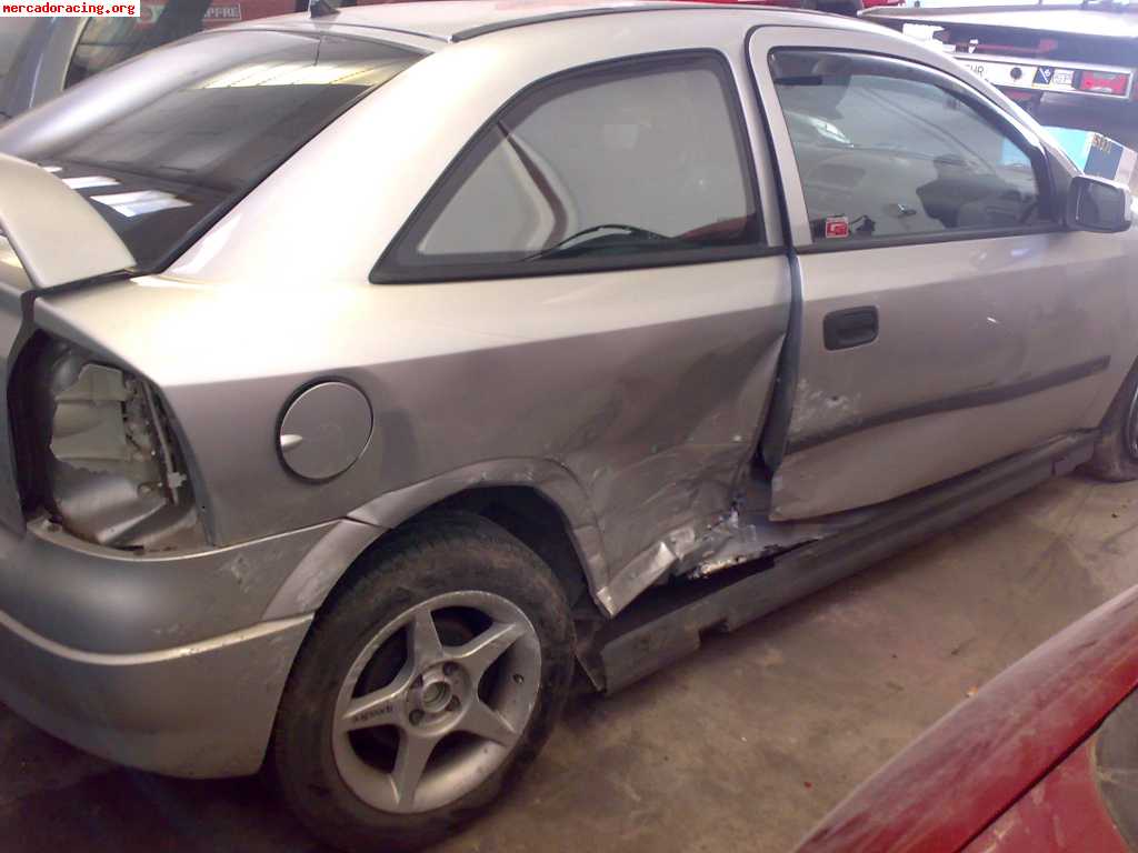 Vendo astra  g  1.6 16v siniestro