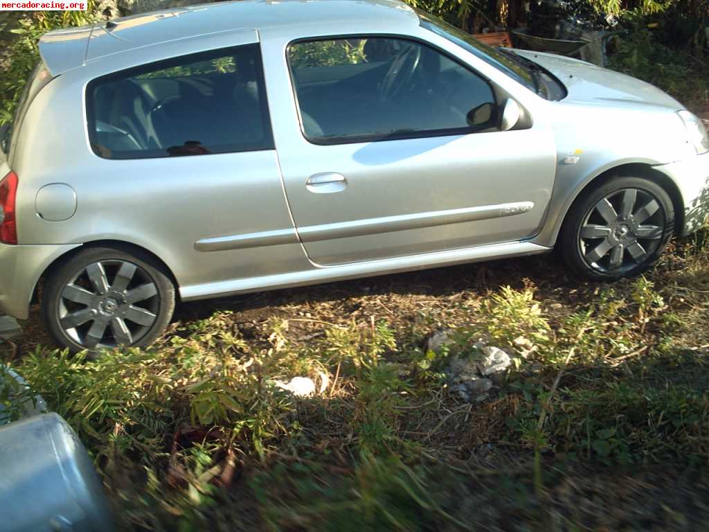 Renault clio sport 6/2005 182cv 20000km